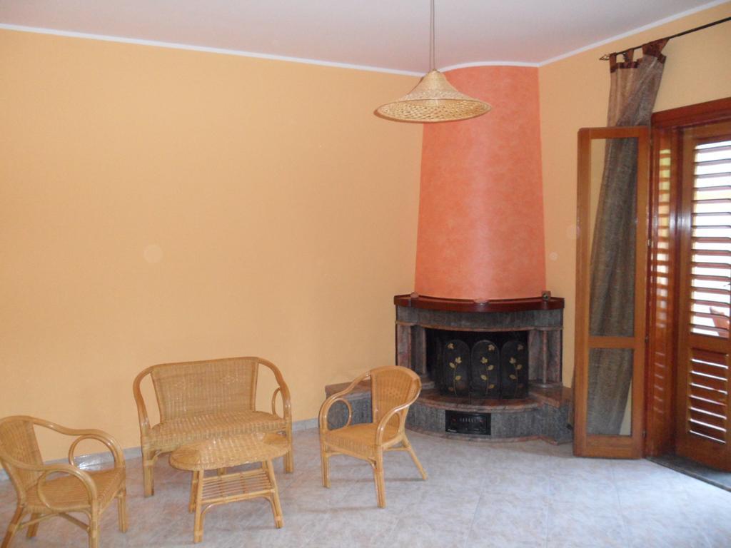 Il B&B Maison Graziella Viagrande Eksteriør billede